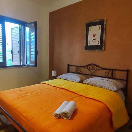 Casa Di Mitri Bed and Breakfast Carini Buitenkant foto